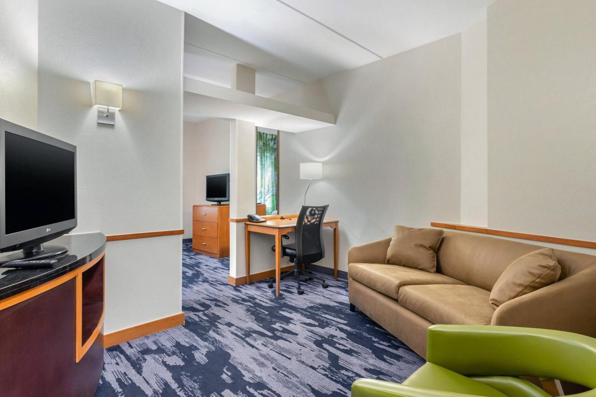 Fairfield Inn & Suites By Marriott Houston Конро Экстерьер фото
